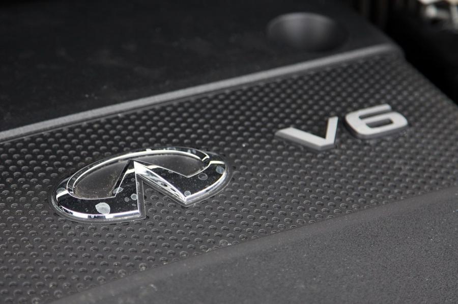 Infiniti JX35 2013 года  (фото 65 из 95)